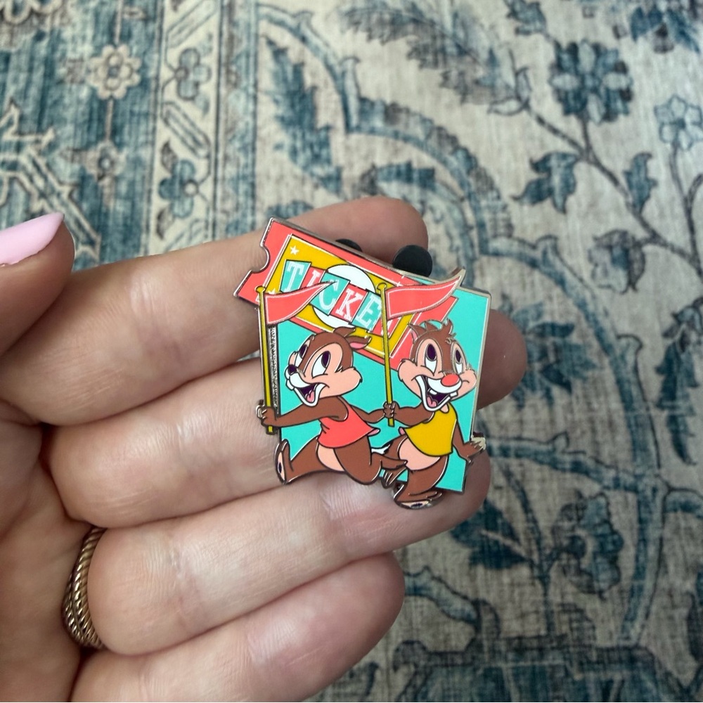 Disney Play in the Park Mystery Box Pin - Chip & Dale at the Ticket Counter